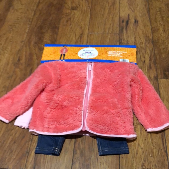 BRAND NEW GIRLS 3 PIECE SET SIZE 2 T! NWT! SMOKE FREE HOME! - Picture 2 of 9